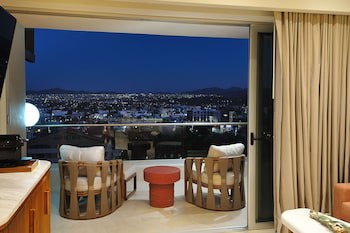 Corazon Cabo, A Noble House Resort