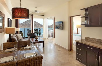 Corazon Cabo, A Noble House Resort