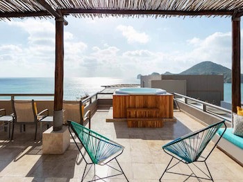 Corazon Cabo, A Noble House Resort