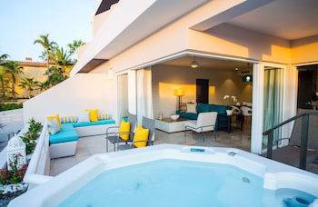 Corazon Cabo, A Noble House Resort