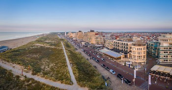Two Brothers Noordwijk Beach