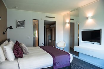 Golden Jubilee Hotel