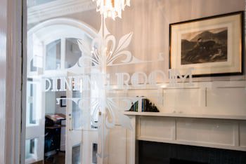 The Inveraray Inn, Bw Signature Collection