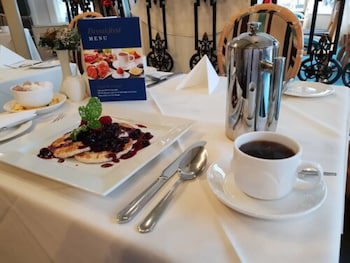 Best Western Moores Central Hotel
