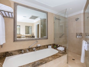 Intercontinental Johannesburg O.R Tambo Airport, An Ihg Hotel