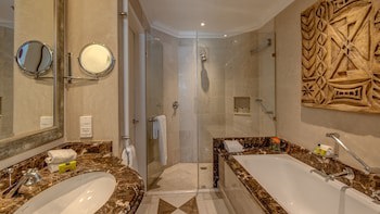 Intercontinental Johannesburg O.R Tambo Airport, An Ihg Hotel