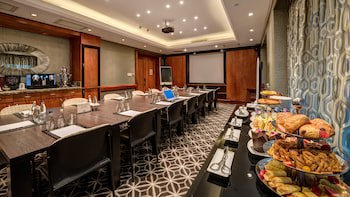 Intercontinental Johannesburg O.R Tambo Airport, An Ihg Hotel