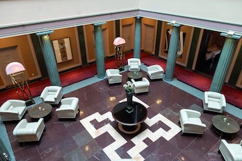 Elite Plaza