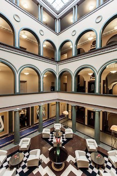 Elite Plaza