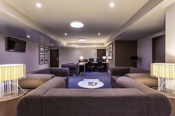 Urban Dream Granada Hotel