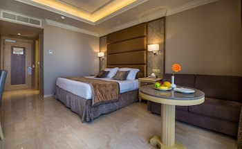 Adams Beach Hotel & Spa Deluxe Wing – Adults Only galeri fotoğrafı