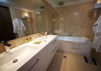 Adams Beach Hotel & Spa Deluxe Wing – Adults Only galeri fotoğrafı