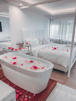 Minos Imperial Beach Resort Milatos Crete fotoğrafı