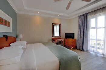 Courtyard Hotel Gqeberha