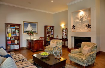 Courtyard Hotel Gqeberha