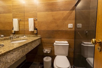Hotel Cassino Tower Curitiba Aeroporto By Nacional Inn