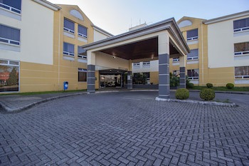 Hotel Cassino Tower Curitiba Aeroporto By Nacional Inn