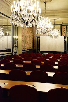 Hotel Damier