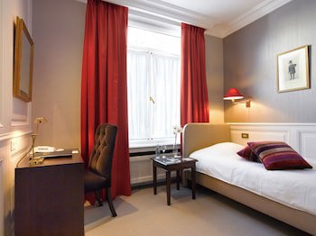 Hotel Damier
