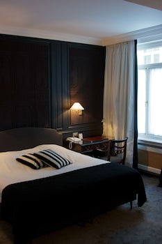 Hotel Damier