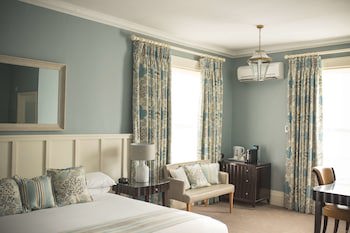 George Hotel, Bw Signature Collection