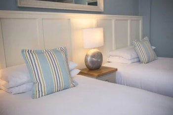George Hotel, Bw Signature Collection