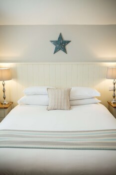 George Hotel, Bw Signature Collection