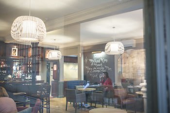 George Hotel, Bw Signature Collection