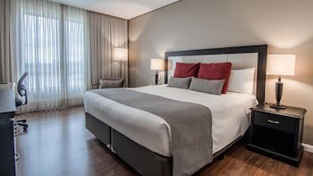 Hotel Deville Prime Porto Alegre