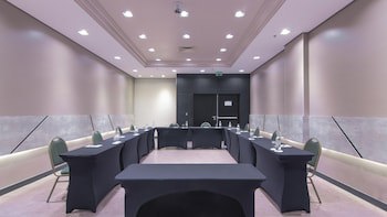 Hotel Deville Prime Porto Alegre