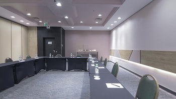 Hotel Deville Prime Porto Alegre