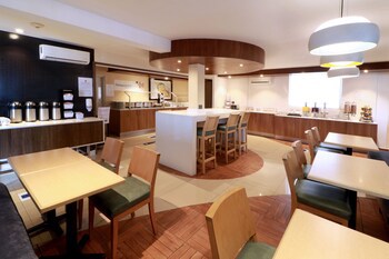 Holiday Inn Express Piedras Negras, An Ihg Hotel