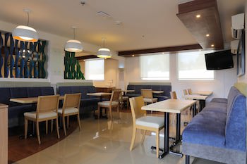 Holiday Inn Express Piedras Negras, An Ihg Hotel