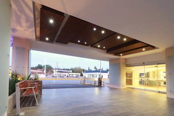 Holiday Inn Express Piedras Negras, An Ihg Hotel