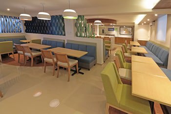 Holiday Inn Express Piedras Negras, An Ihg Hotel