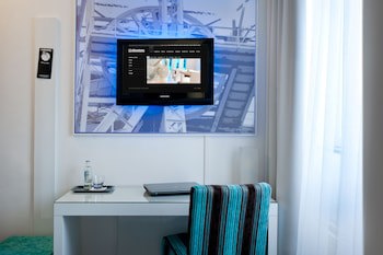 Hotel Ecu - Different Hotels