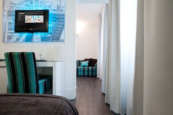 Hotel Ecu - Different Hotels