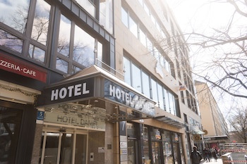 Hotel Daniel