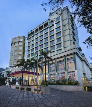 Courtyard By Marriott Bandung Dago