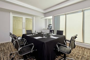 Courtyard By Marriott Bandung Dago
