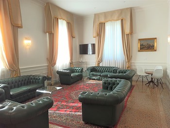 Rechigi Park Hotel fotoğrafı