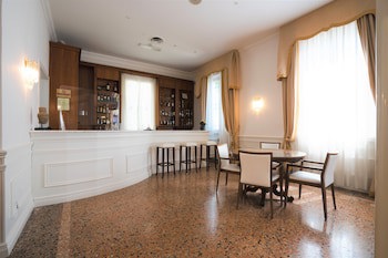 Rechigi Park Hotel galeri fotoğrafı