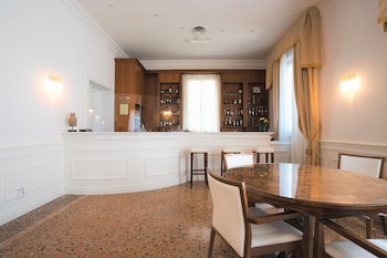 Rechigi Park Hotel galeri fotoğrafı