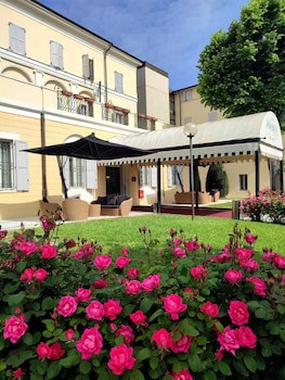 Rechigi Park Hotel galeri fotoğrafı