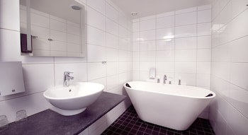 Clarion Collection Hotel Bilan