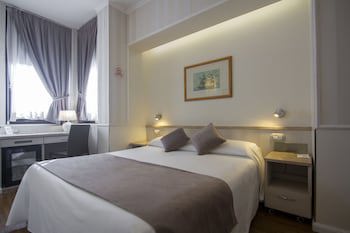 Hotel Flora galeri fotoğrafı