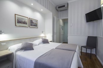 Hotel Flora galeri fotoğrafı