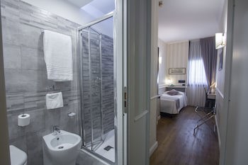 Hotel Flora fotoğrafı