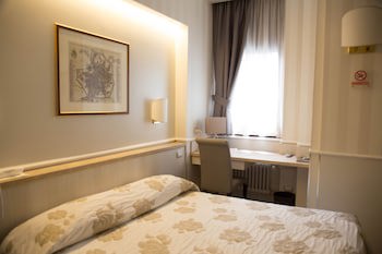 Hotel Flora galeri fotoğrafı