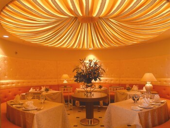 The Yokohama Bay Hotel Tokyu